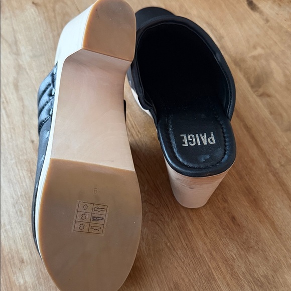 PAIGE Black Leather Clog Mules with Light Wood Heel - Picture 6 of 6